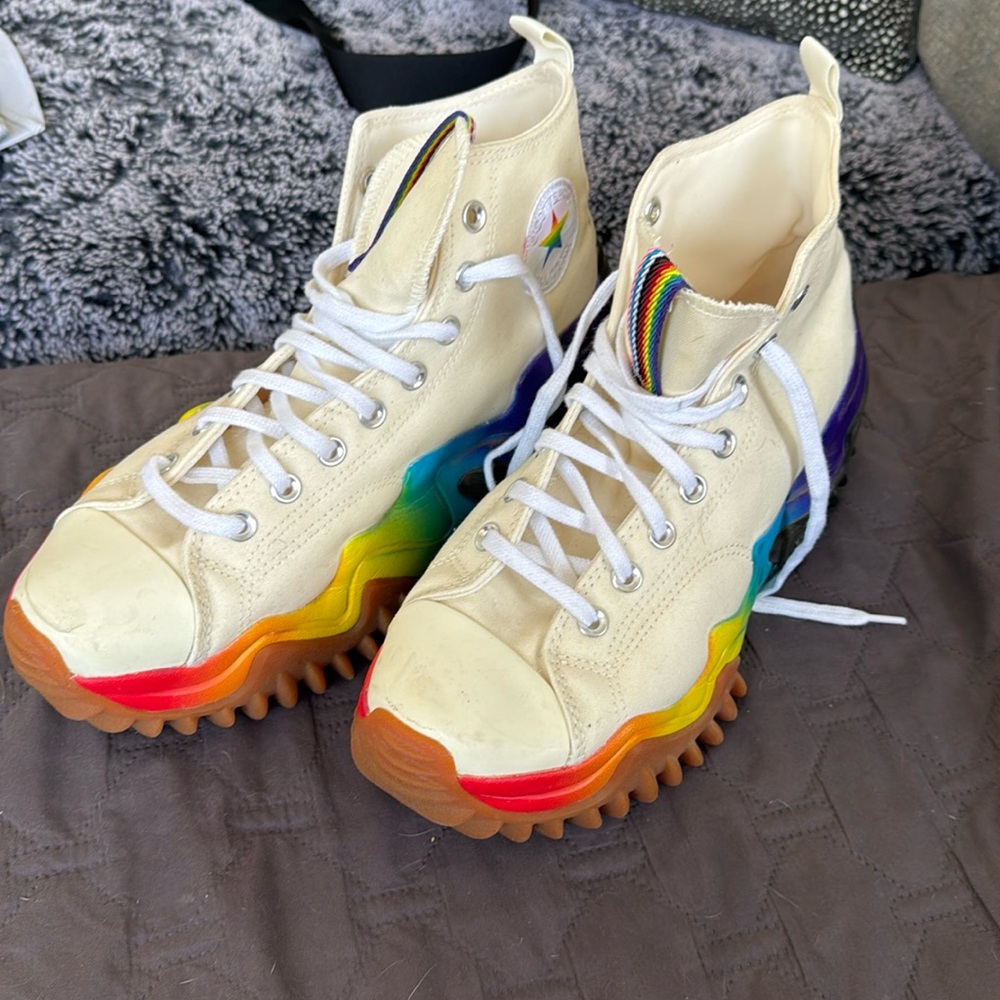 Converse Platform Rainbow Pride Shoes Size 10